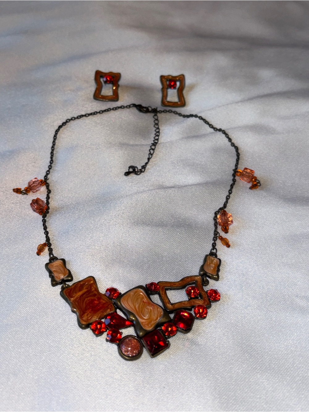 Vintage Y2K Red Rhinestone Statement Necklace & Earrings Set
